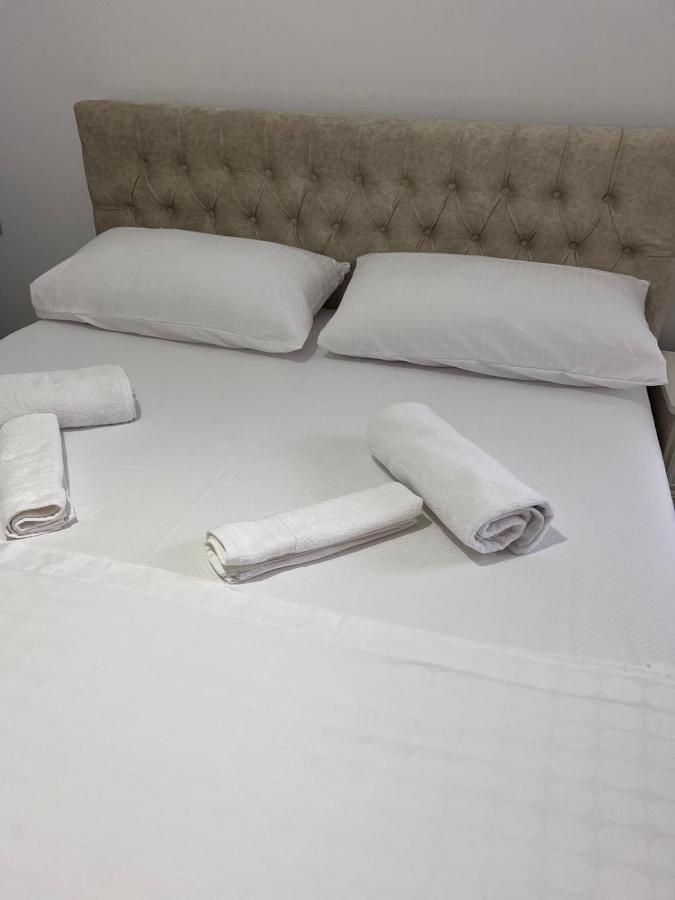 Fiori Rooms Vlorë Eksteriør bilde